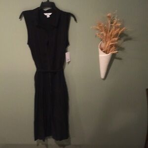 Black (Light Plaid) Sleeveless Button Front Dress. Cloth Belt. PL